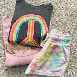 4T/5T bundle Colorful Peace Sign T-Shirt Tie-Dye Shorts Batman H&M sweatshirt